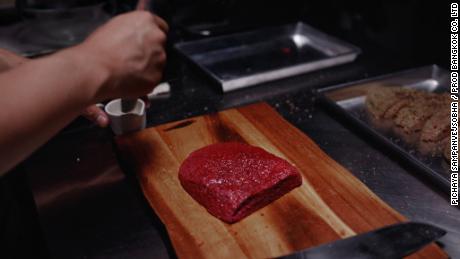 Kittibanthorn experimented with texture and color to create a meat substitute. 