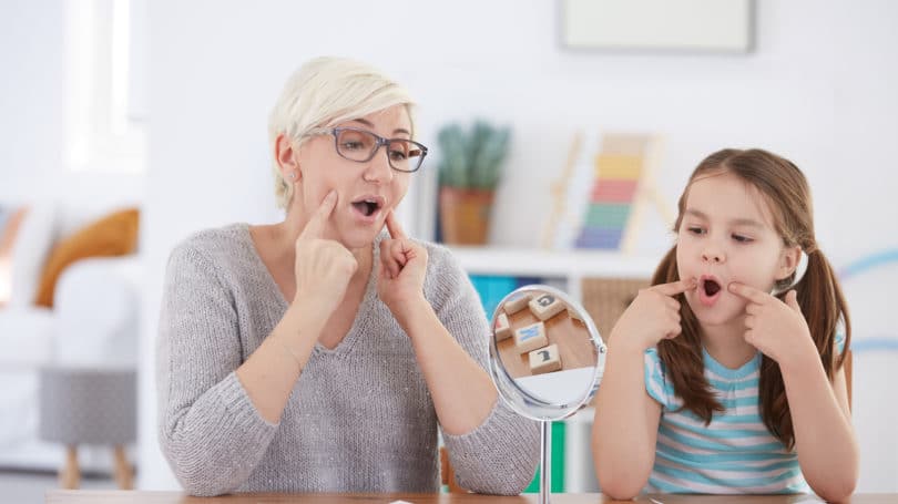 Speech Therapy Pathologist Girl Learning Mirror